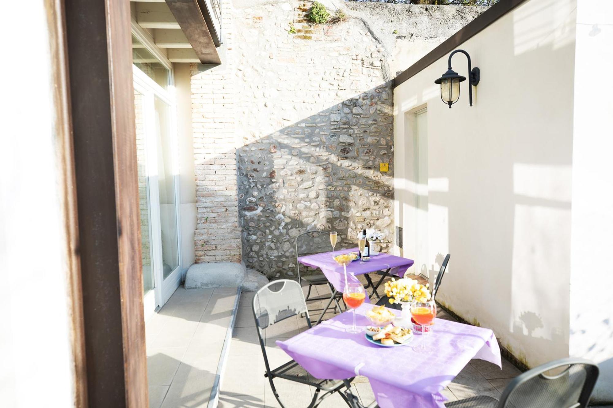 Relais La Rocca Solferino Bed & Breakfast Exterior foto