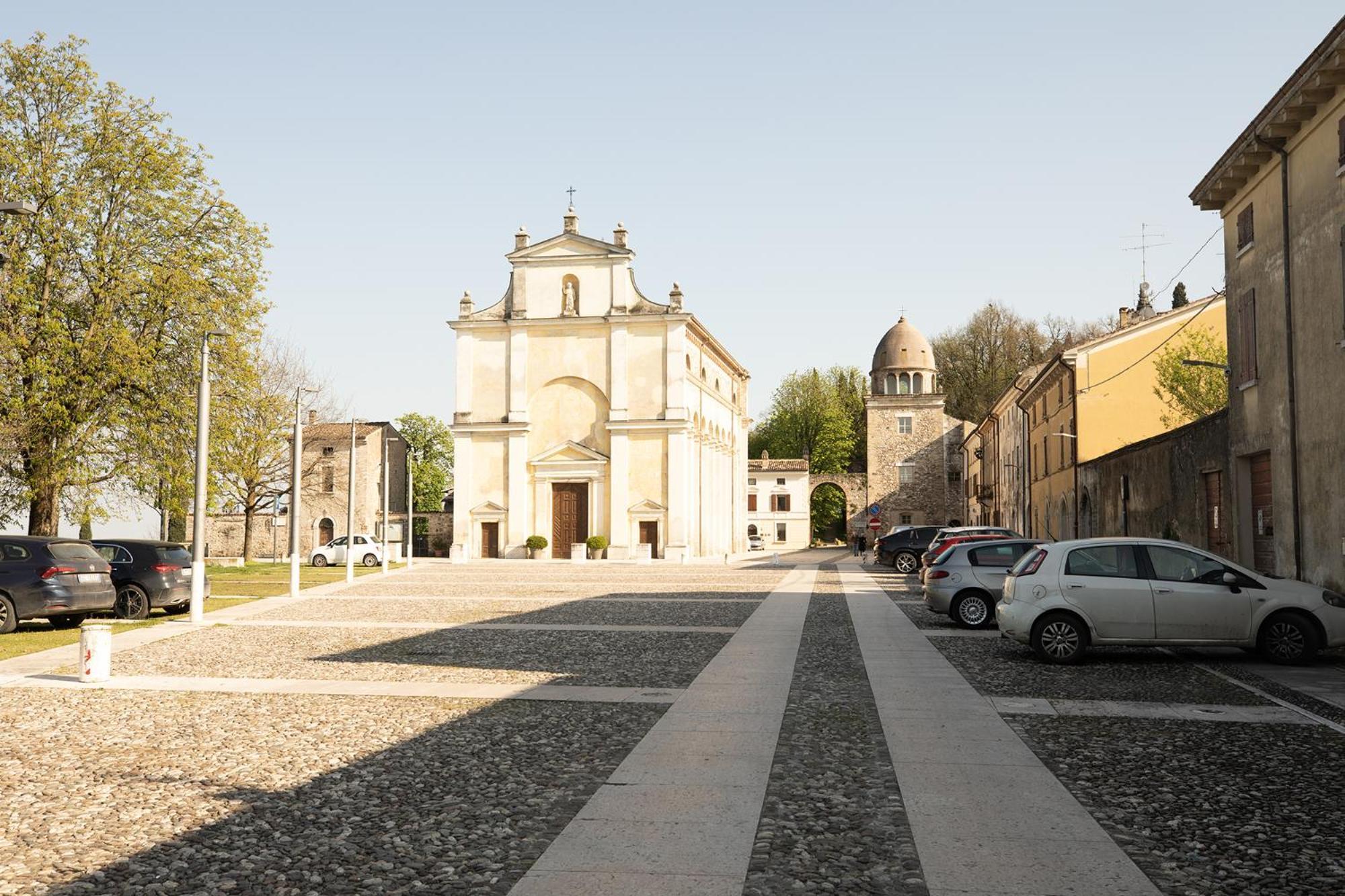 Relais La Rocca Solferino Bed & Breakfast Exterior foto