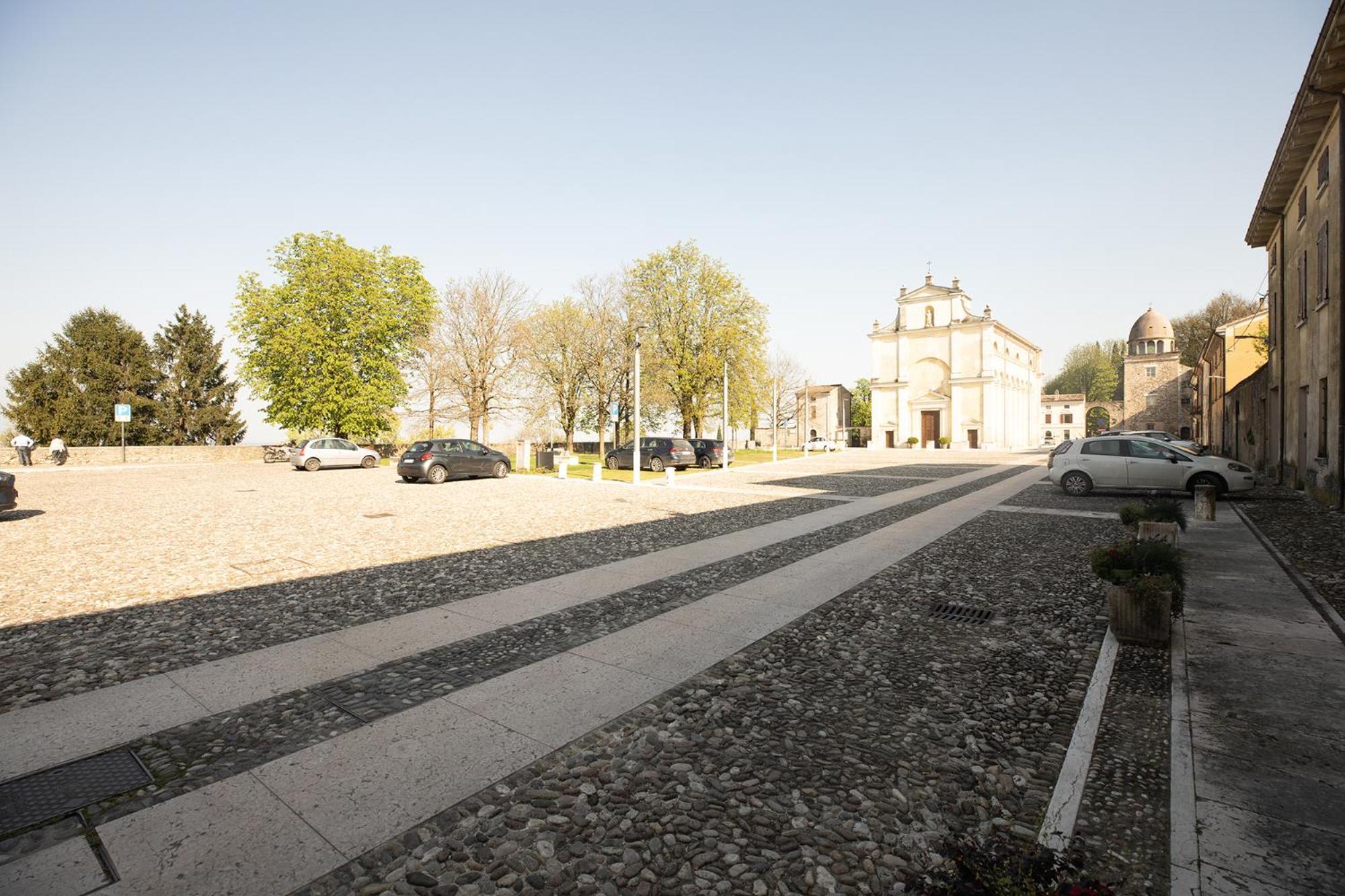 Relais La Rocca Solferino Bed & Breakfast Exterior foto